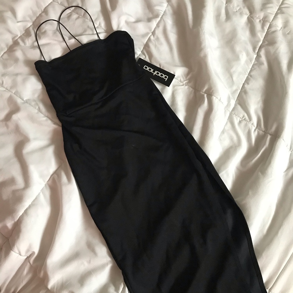 BooHoo Black Mini Dress w/ Side Slit